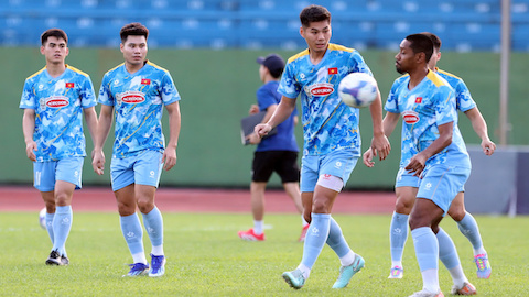  ĐT Việt Nam tập trung cho trận gặp Nepal: Dục tốc bất đạt!